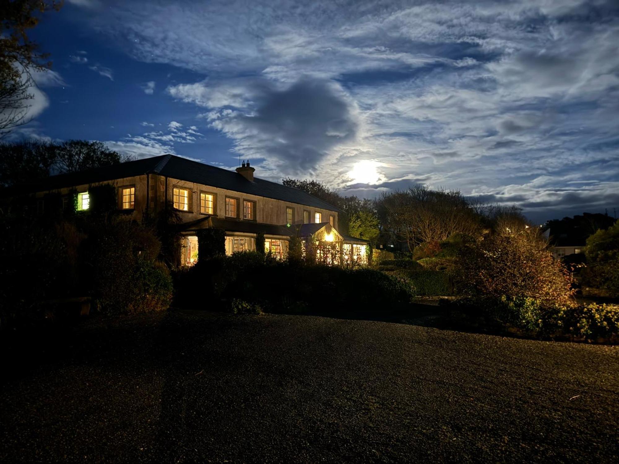 The Mill Hotel Dunfanaghy Exterior photo